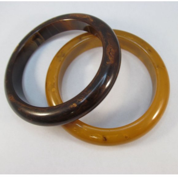 Vintage Butterscotch and Brown Bakelite Bangle Bracelets 2 in Lot - Picture 3 of 12